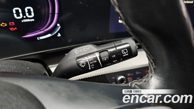 Kia Sportage 2021 — ფოტო 19/20