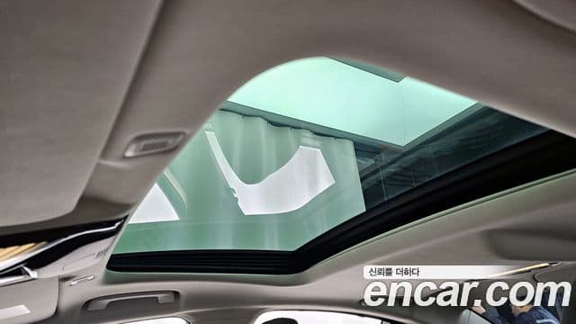 BMW 5 Series 2022 — ფოტო 19/20