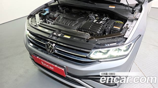 Volkswagen Tiguan Allspace 2022 — фото 6 из 20