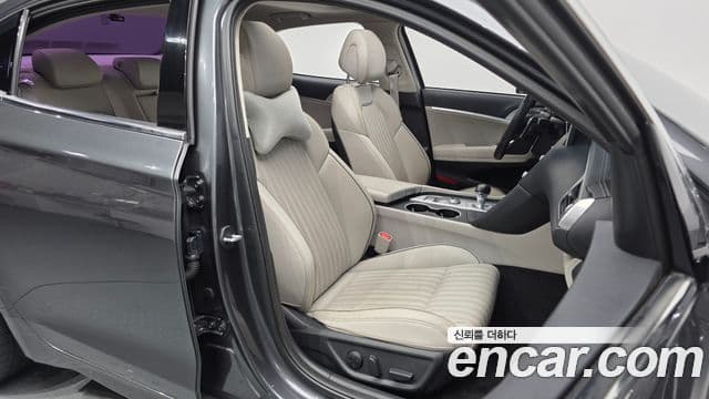 Genesis G70 2019 — Şəkil 10/20