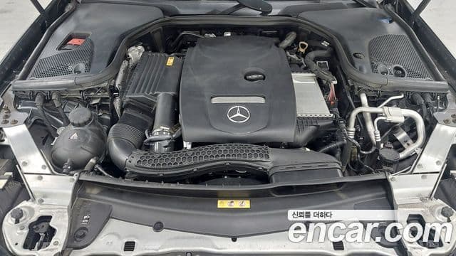 Mercedes-Benz E-Class 2020 — Фото 5/20