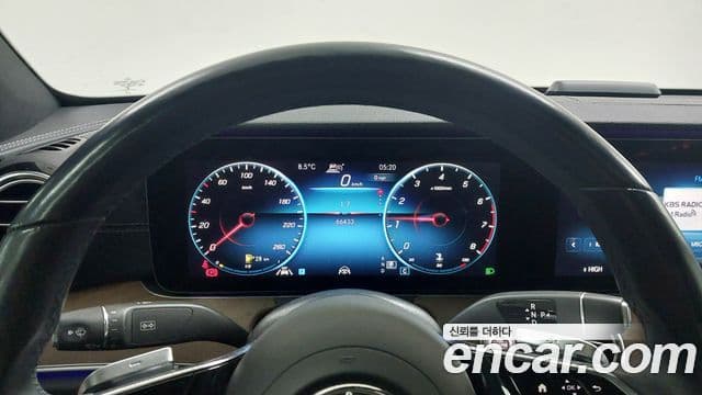 Mercedes-Benz E-Class 2020 — Фото 6/20