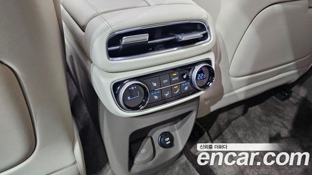 Genesis GV80 2022 — Şəkil 18/20