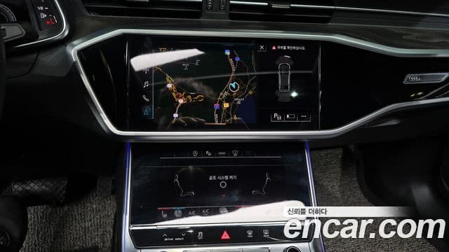 Audi A6 2022 — ფოტო 16/20