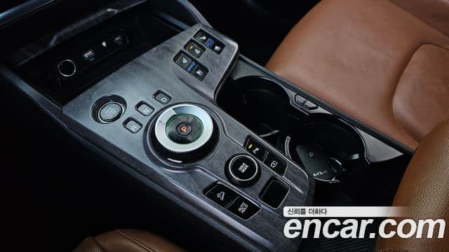Kia Sportage 2021 — ფოტო 9/20
