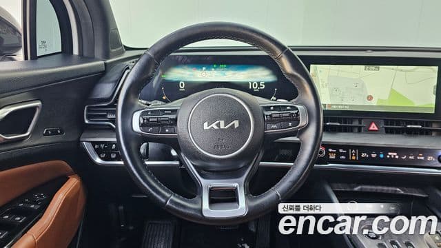 Kia Sportage 2021 — ფოტო 13/20