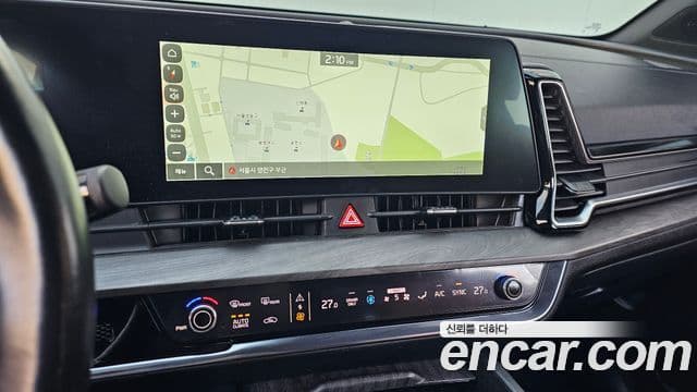 Kia Sportage 2021 — ფოტო 16/20
