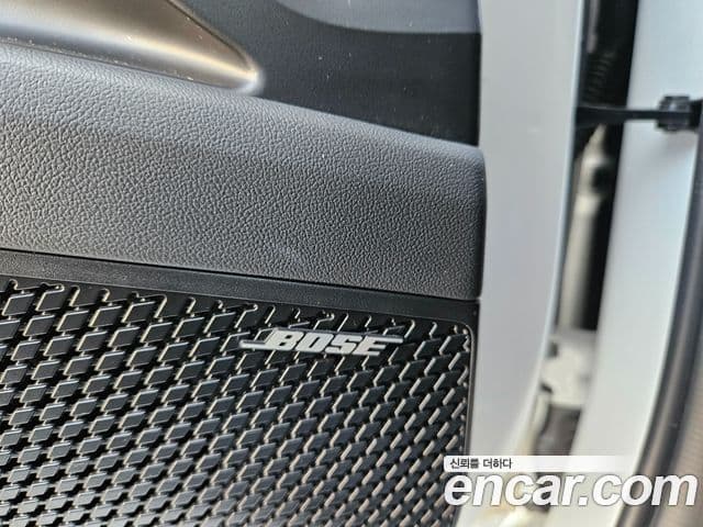 Hyundai The New Avante Hybrid 2022 — Şəkil 19/20