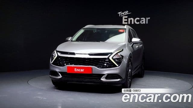 Kia Sportage 2022 — ფოტო 3/20