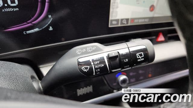 Kia Sportage 2022 — ფოტო 18/20
