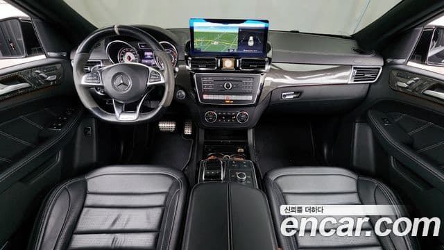 Mercedes-Benz GLE-Class 2019 — Şəkil 10/20