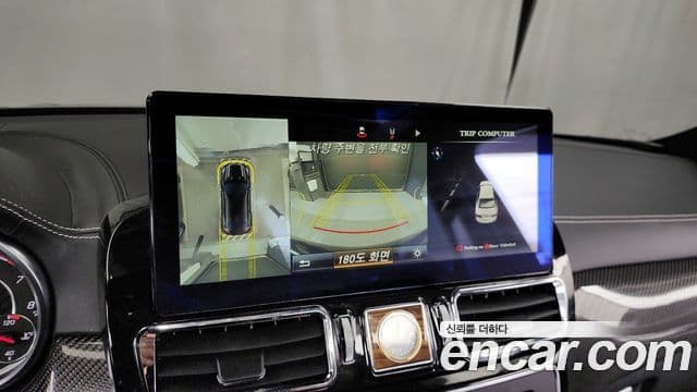 Mercedes-Benz GLE-Class 2019 — Şəkil 17/20