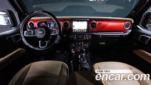 Jeep Wrangler 2020 — фото 7 из 20