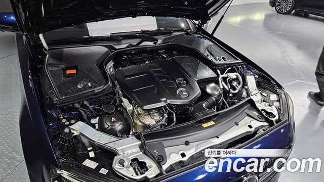 Mercedes-Benz E-Class 2020 — фото 6 из 20