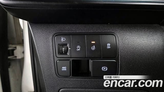Hyundai Staria 2021 — ფოტო 17/20