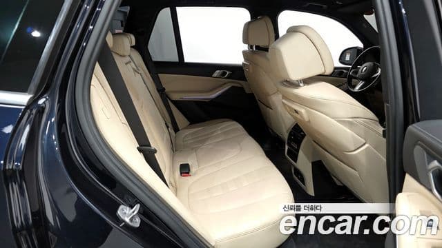BMW X5 2021 — Photo 15/20