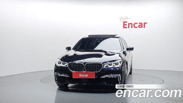 BMW 7 Series 2018 — ფოტო 3/20