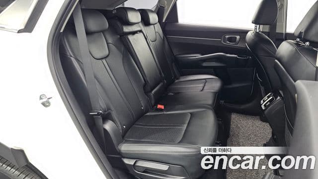 Kia Sorento 2021 — ფოტო 12/20
