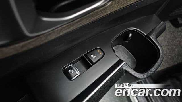 Kia Sorento 2021 — ფოტო 19/20