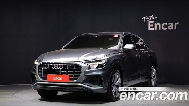 Audi Q7 2020 — ფოტო 1/20
