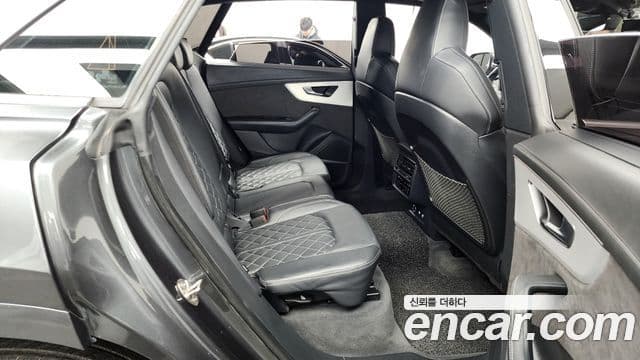 Audi Q7 2020 — ფოტო 12/20
