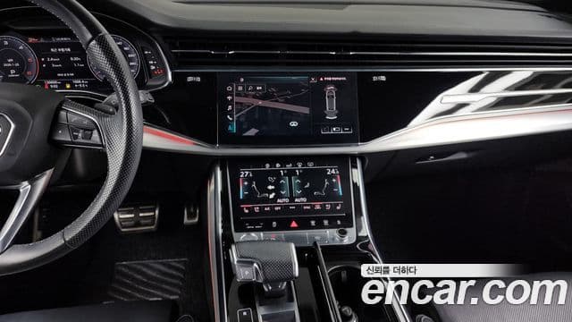 Audi Q7 2020 — ფოტო 14/20