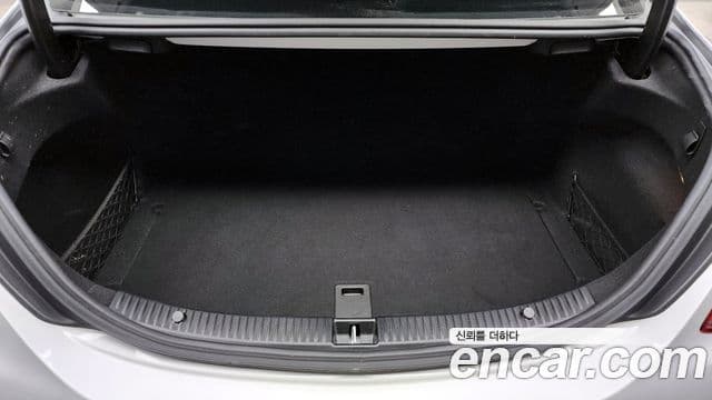 Mercedes-Benz C-Class 2021 — фото 20 из 20