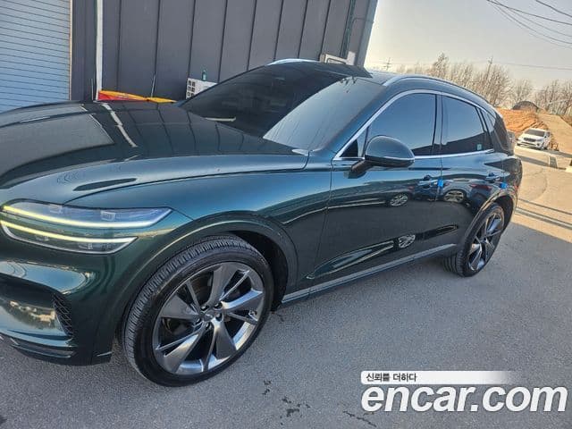 Genesis GV70 2021 — ფოტო 9/16