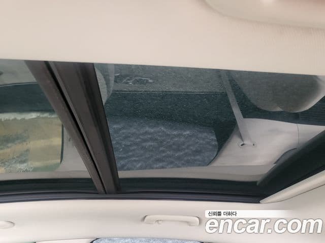 Genesis GV70 2021 — ფოტო 12/16
