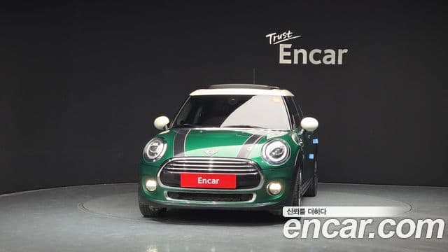 Mini Cooper 2019 — ფოტო 3/20