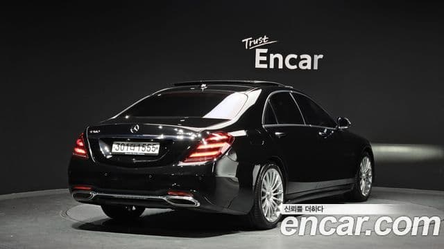 Mercedes-Benz S-Class 2020 — Photo 11/20