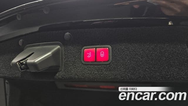 Mercedes-Benz S-Class 2020 — Photo 4/20