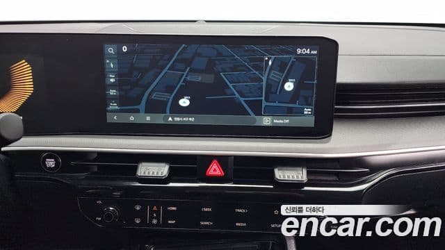 Kia K5 2024 — ფოტო 14/20