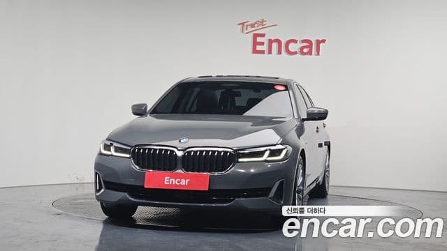 BMW 5 Series 2020 — ფოტო 3/20