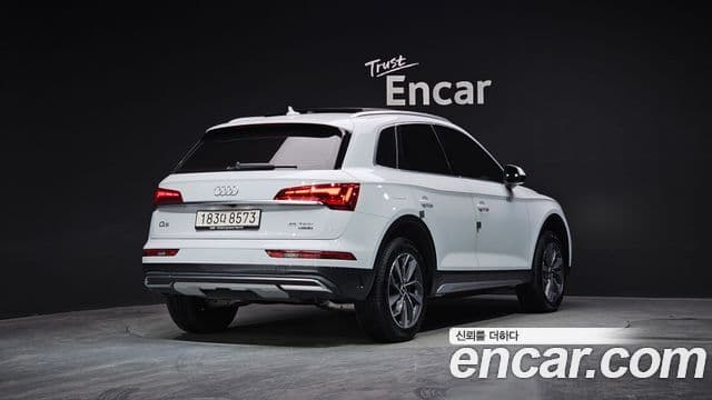 Audi Q5 2024 — Photo 14/20