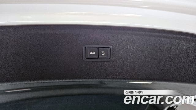 Audi Q5 2024 — Photo 20/20