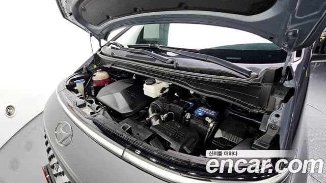 Hyundai Staria 2021 — фото 6 из 20