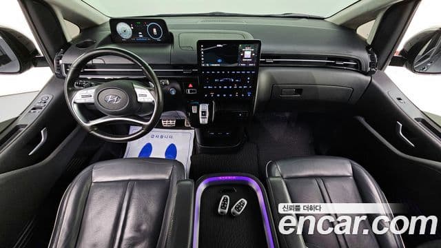 Hyundai Staria 2021 — фото 7 из 20