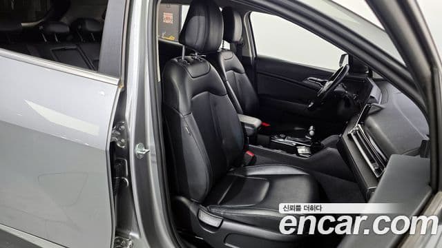 Kia Sportage 2021 — ფოტო 12/20