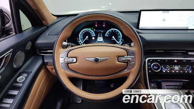 Genesis GV80 2021 — ფოტო 13/20