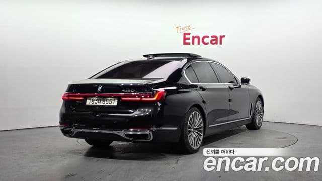 BMW 7 Series 2021 — Şəkil 2/20