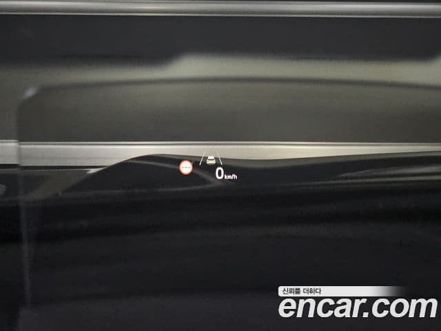 Kia Seltos 2023 — фото 18 из 20