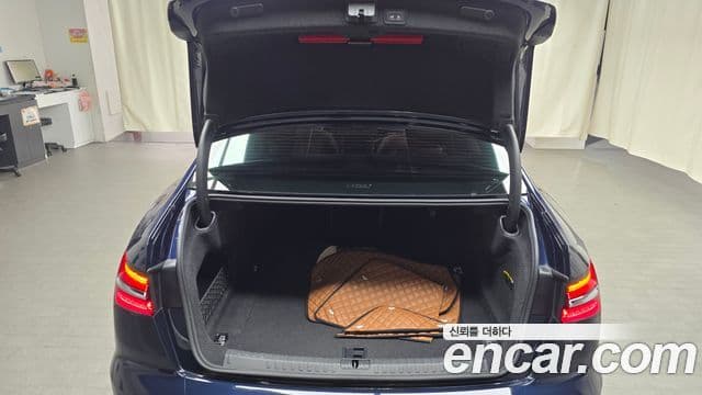 Audi A6 2023 — фото 20 из 20