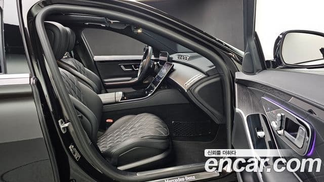 Mercedes-Benz S-Class 2023 — Photo 3/20