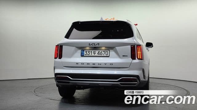 Kia Sorento 2022 — ფოტო 4/20