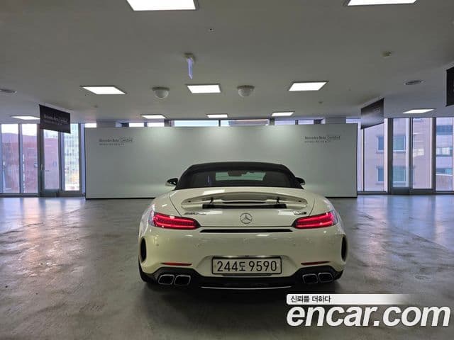 Mercedes-Benz AMG GT 2020 — Photo 11/17