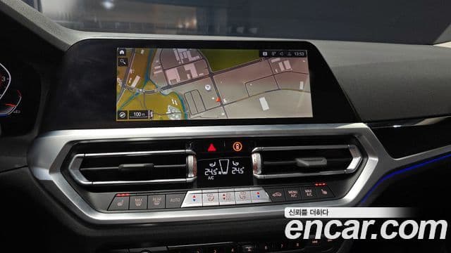 BMW 3 Series 2022 — ფოტო 16/20