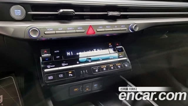 Hyundai Grandeur 2023 — ფოტო 15/18