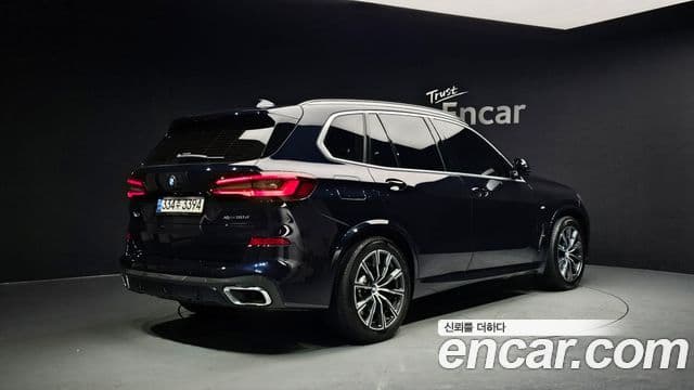 BMW X5 2021 — Photo 7/20