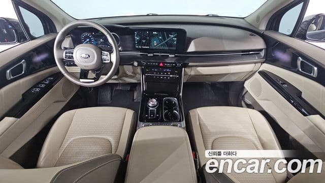Kia Carnival 2021 — ფოტო 7/20